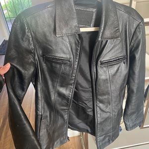 Vintage oversized leather blazer!